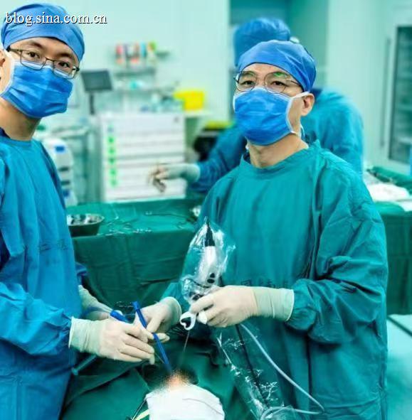 北京同仁救治先天性脑膜脑膨出患儿