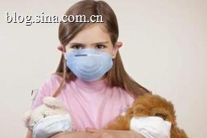 天气炎热 孩子一不小心就变成“口罩脸”